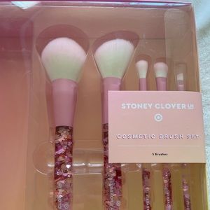 Stoney Clover Lane x Target Makeup Brushes